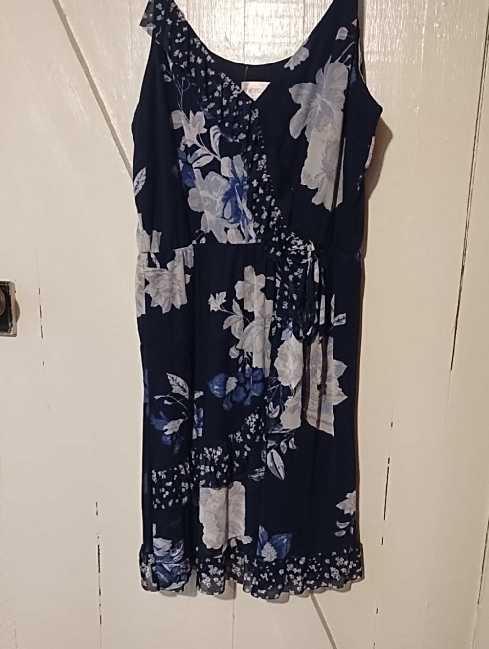 Xhilaration Navy Blue Floral Midi Dress Medium EUC.